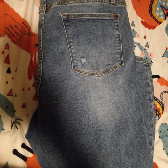 Judy Blue jeans - Picture 2 of 4